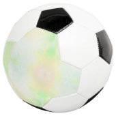 Een voetbal met een pastel tie-dye patroon (Drie kwart)