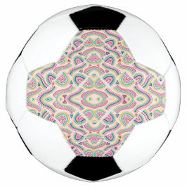 Een voetbal met zwarte en witte panelen