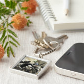 Een volledig gemonteerde stuurhutbemanningshelm sleutelhanger (Zijkant)