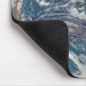 Een volledig uitzicht van de Aarde met wereldwijde Muismat (Hoek)