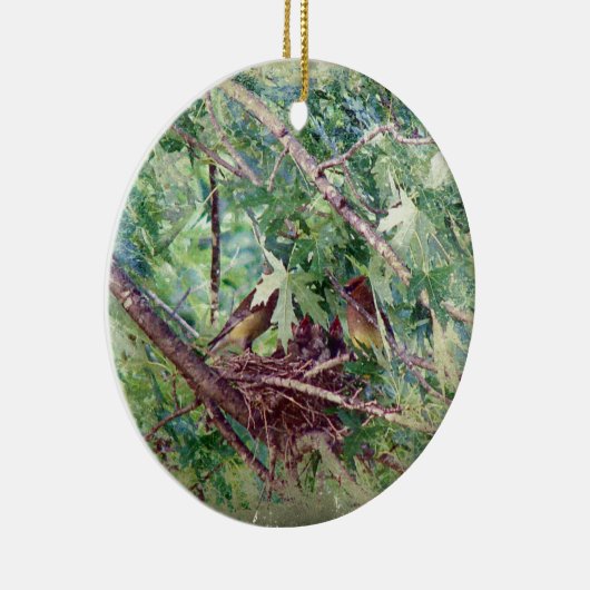 Een volledige nest, ouders en Baby vogels Keramisch Ornament (Rechts)