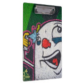 Een vreemde blanke vent met spuitkop kan graffiti klembord (Rechts)