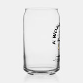 Een Vrouw Hoort Thuis in het Lab – STEM Kunst Blikvorm Glas (Rechts)