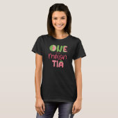 Een vrouw in de Melon Tia Cute Watermelon First Bi T-shirt (Voorkant volledig)