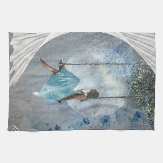 Een vrouw in een blauwe jurk op een vleugel theedoek (Horizontaal)