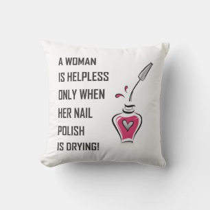 EEN VROUW IS GEWELDIG... KUSSEN