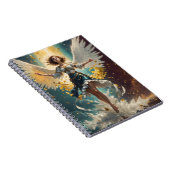 Een vrouw met vleugels omhoog in de lucht notitieboek (Rechterzijde)