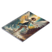 Een vrouw met vleugels omhoog in de lucht notitieboek (Linkerzijde)