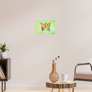 Een vrouw met vlinder vleugels poster