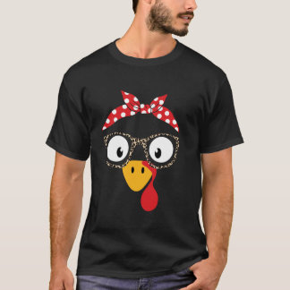 Een vrouw of meisje met luipbril voor meer dan t-shirt