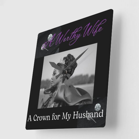 Een waardige vrouw vierkante zwarte wandklok (Hoek)