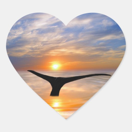 Een walvisstaart bij zonsondergang hart sticker (Voorkant)