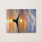 Een walvisstaart bij zonsondergang legpuzzel (Horizontaal)