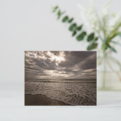 Een wandeling op het strand Briefkaart (Staand voorkant)