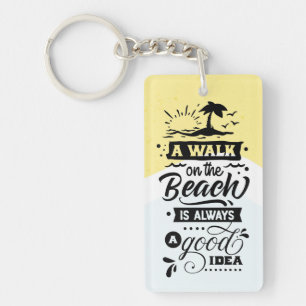 Een wandeling op het strand is altijd een goed ide sleutelhanger