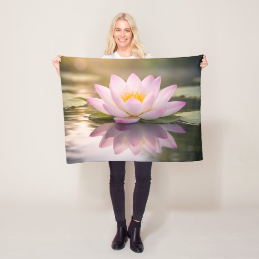 Een Waterlelie Fleece Deken (In situ)