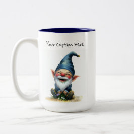 Een waterverfschilderij van een schattige kabouter tweekleurige koffiemok