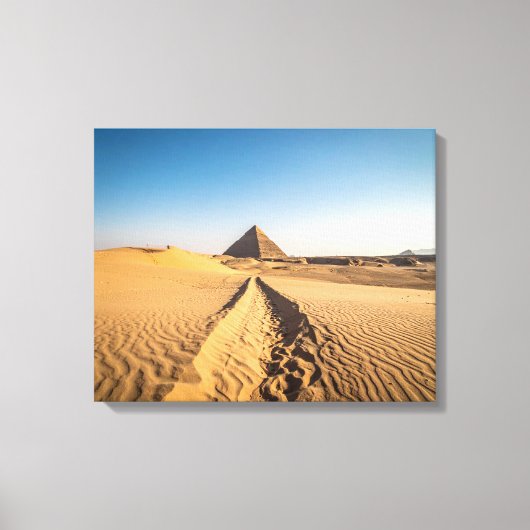 Een weg naar de piramide canvas afdruk (Voorkant)