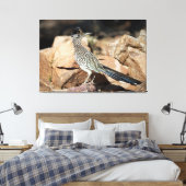 Een wegloper pauzeert tijdelijk op zijn onderzoek canvas afdruk (Insitu (Slaapkamer))