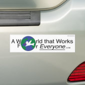 Een wereld die voor iedereen werkt - Bumpersticker (Op auto)