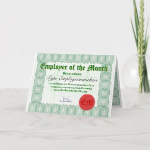 Een werknemer van de maandelijkse certificeringson kaart
