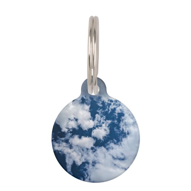 Een werveling van wolken huisdierpenning (Voorkant)