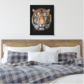 Een wild Bengalen tijgergezicht Canvas Afdruk (Insitu (Slaapkamer))