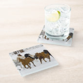 Een winter schilderachtig van hardlooppaarden glazen onderzetter (Schuin)