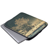 Een winterdag op de Sumida rivier in Japan Laptop Sleeve (Voorkant onderkant)