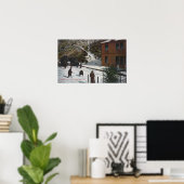 Een winterscène, volwassenen die in sneeuw spelen poster (Thuiskantoor)