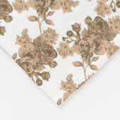 Een witte achtergrond met bruine bloemen erop fleece deken (Hoek)