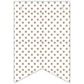 een witte achtergrond met bruine stippen vlaggetjes (Tweede vlag)