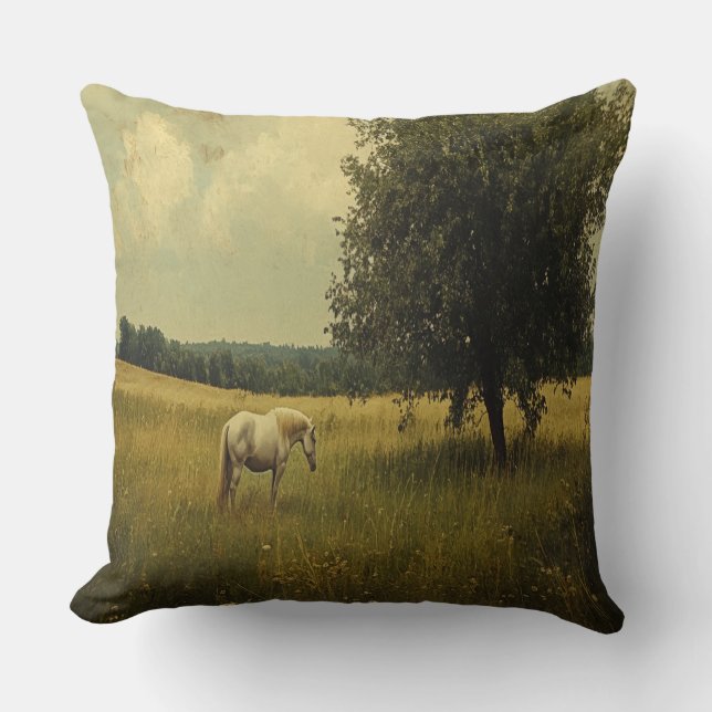 Een Witte Paard Grazend In Een Veld Kussen (Voorkant)