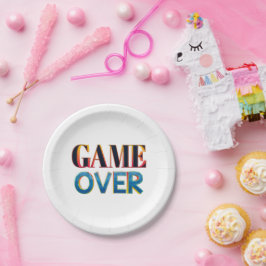 Een witte papieren bord met "GAME OVER" in vet