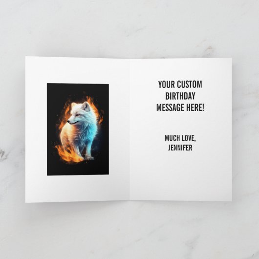 Een witte vurige Arctic Fox Kit Gelukkige Verjaard Kaart (Binnen)