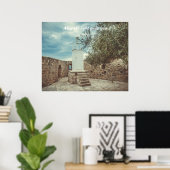 Een witte vuurtoren en een olijfboom poster (Thuiskantoor)