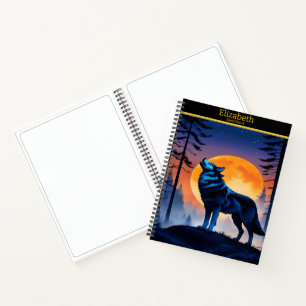 Een wolf die huilt naar de volle maan in een seren notitieboek