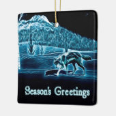 Een wolf op sneeuw - Groeten van het seizoen Keramisch Ornament (Links)