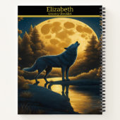 Een wolf sereneert de betoverende volle maan 's na notitieboek (Achterkant)