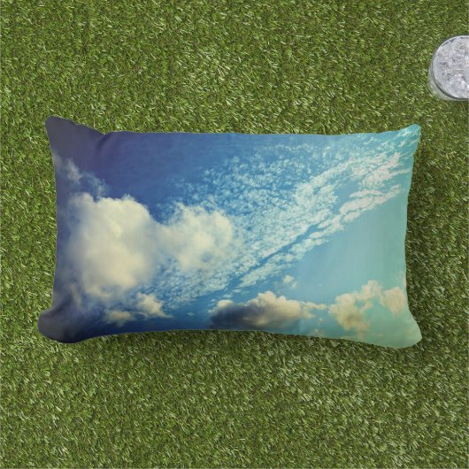 Een wolkenkrabber buitenkussen (Gras)