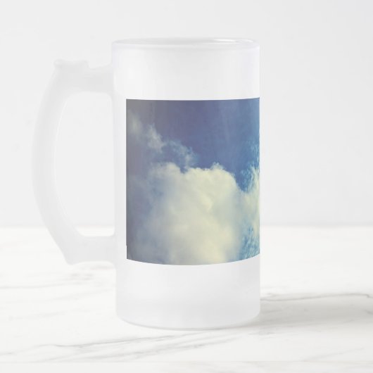 Een wolkenkrabber matglas bierpul (Links)