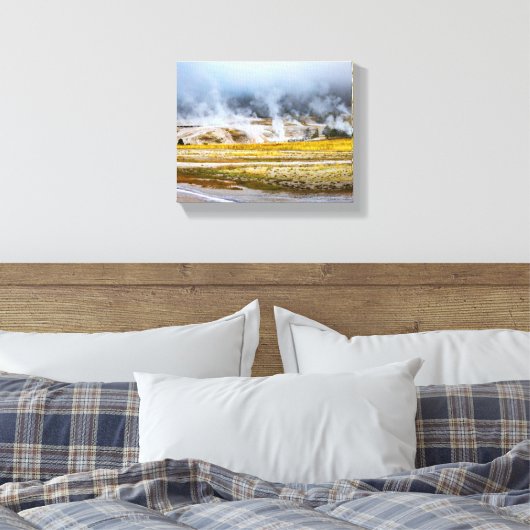Een Yellowstone geiser landschap Canvas Afdruk (Insitu (Slaapkamer))