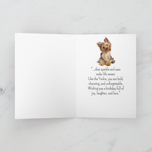 Een Yorkie Persoonlijkheid Verjaardag Fun Animal Kaart (Binnen)