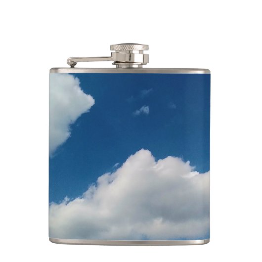 Een zachtheid aan de wolken heupfles (Voorkant)