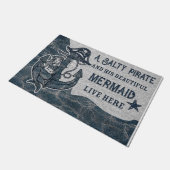 Een zalige piraat en zijn mooie zeemeermin deurmat (Schuin)