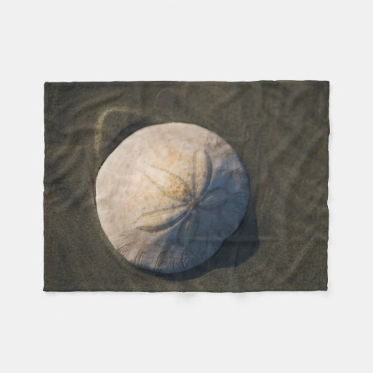 Een zanddollar op het strand fleece deken (Voorkant (Horizontaal))