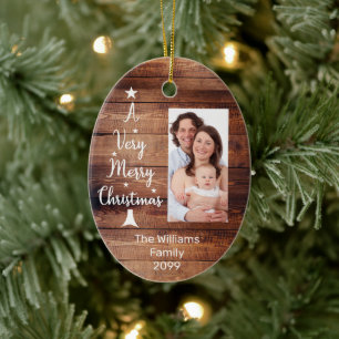 Een zeer vrolijke kerstboom Foto rustiek hout Keramisch Ornament