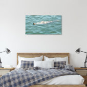 Een zegel drijvend zonneschijn canvas afdruk (Insitu (Slaapkamer))