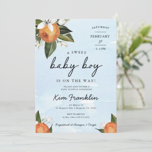 Een zoete babyjongen is onderweg naar Clementine O Kaart (Staand voorkant)