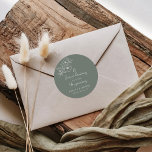 Een zoete die eindigt op een nieuw begin van het B Ronde Sticker<br><div class="desc">Dit is een lief einde aan een nieuwe beginnende boho bruiloft klassieke sticker,  perfect voor een rustige bruiloft. Het ontwerp bevat bloesems en bloemen van waterverf appels op een groene achtergrond.</div>